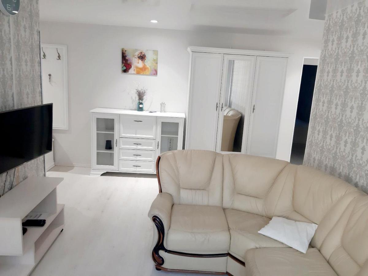 Appartment New In Center Mogilyov Dış mekan fotoğraf