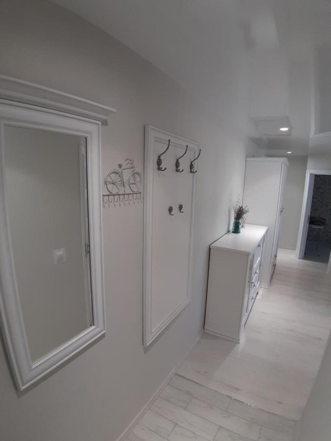 Appartment New In Center Mogilyov Dış mekan fotoğraf